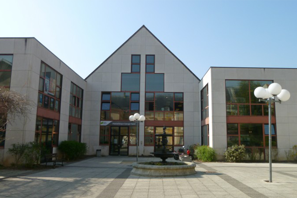 9 Rue Tronchet 91120 Palaiseau 9 Rue Tronchet 91120 Palaiseau